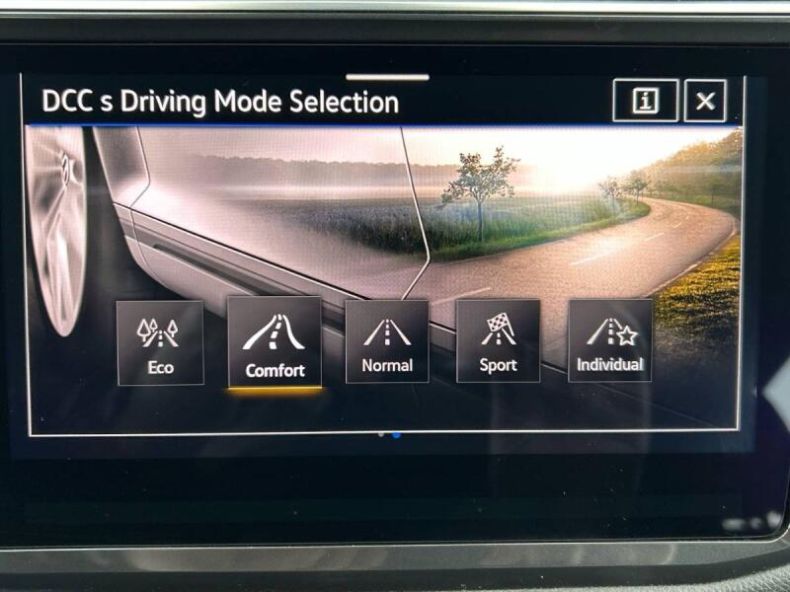 Volkswagen Tiguan - hlavní fotka