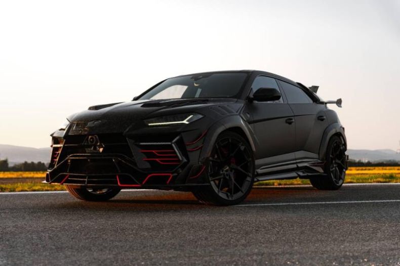 Lamborghini Urus - hlavní foto