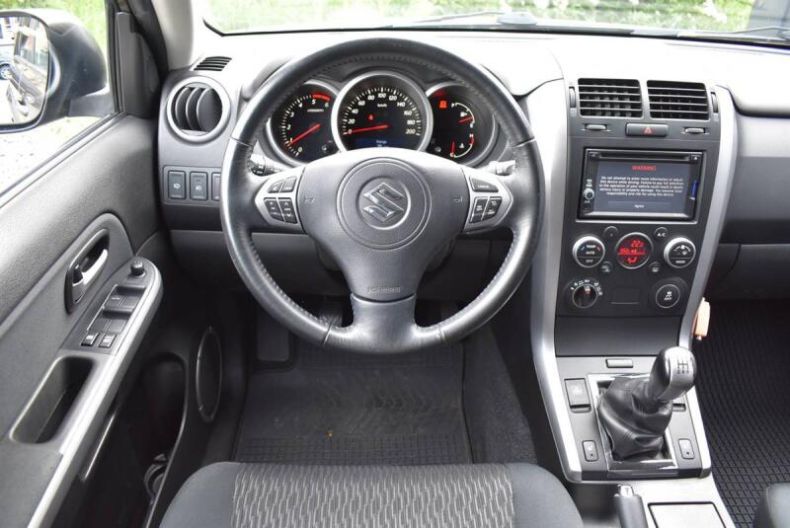 Suzuki Grand Vitara - hlavní fotka
