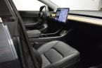 Tesla Model 3 - fotka číslo 14