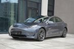 Tesla Model 3 - fotka číslo 33