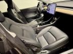 Tesla Model 3 - fotka číslo 44