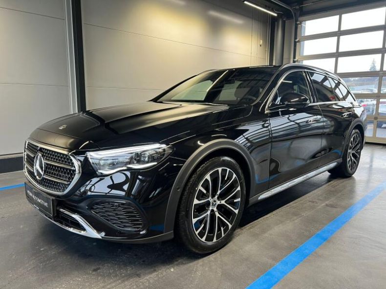 Mercedes Třída E - hlavní foto