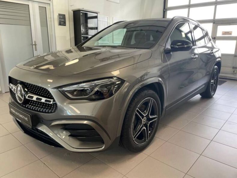 Mercedes Třída GLA - hlavní foto
