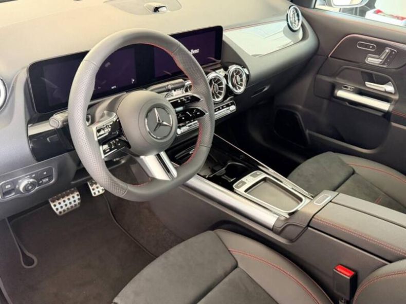 Mercedes Třída GLA - hlavní fotka