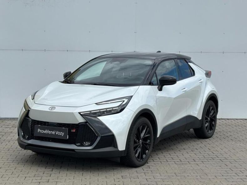 Toyota C-HR - hlavní foto