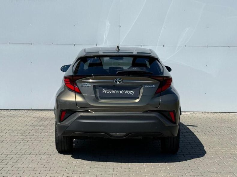 Toyota C-HR - hlavní fotka