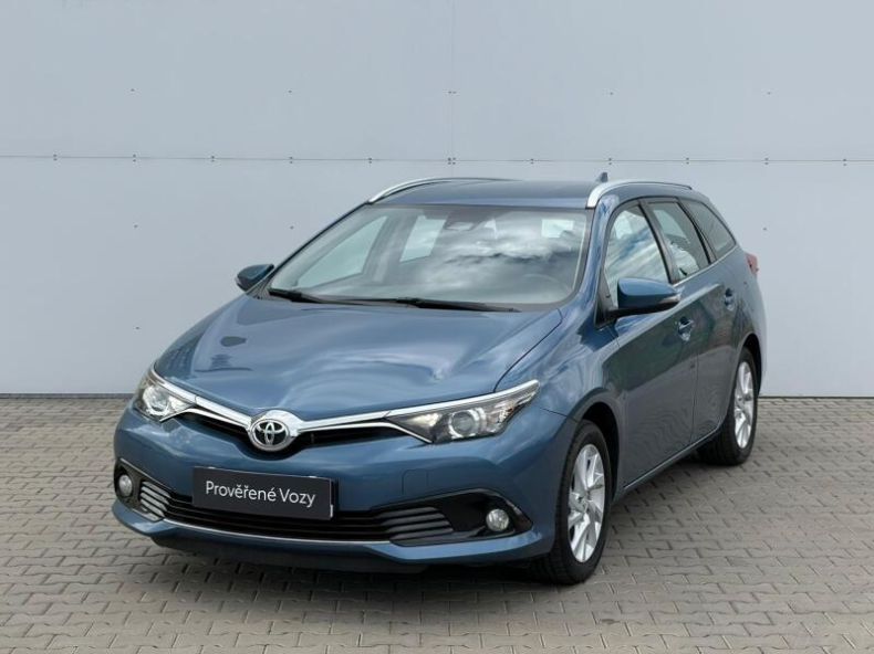 Toyota Auris - hlavní fotka inzerátu