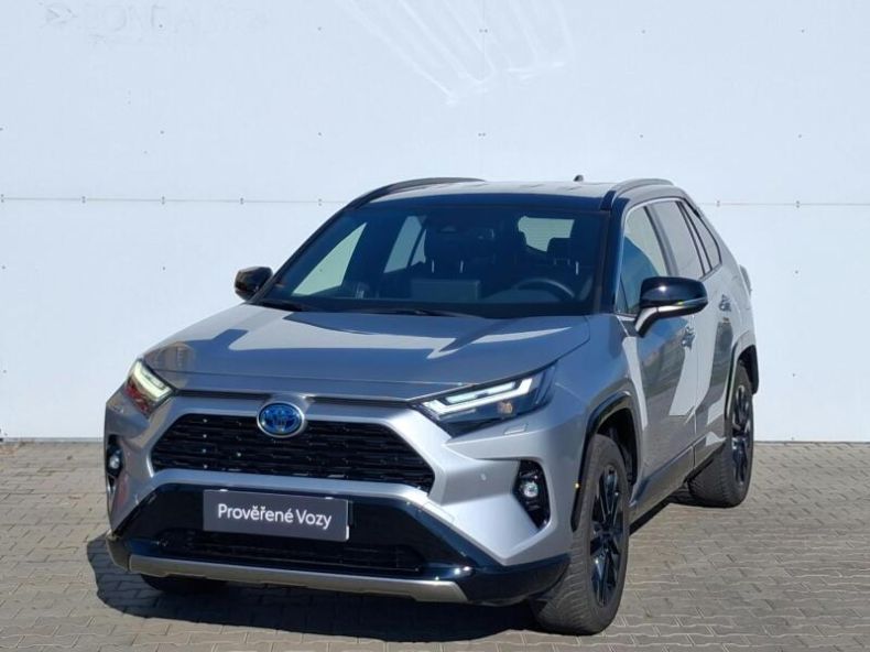 Toyota RAV 4 - hlavní foto