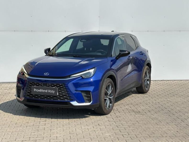 Lexus LBX - hlavní foto