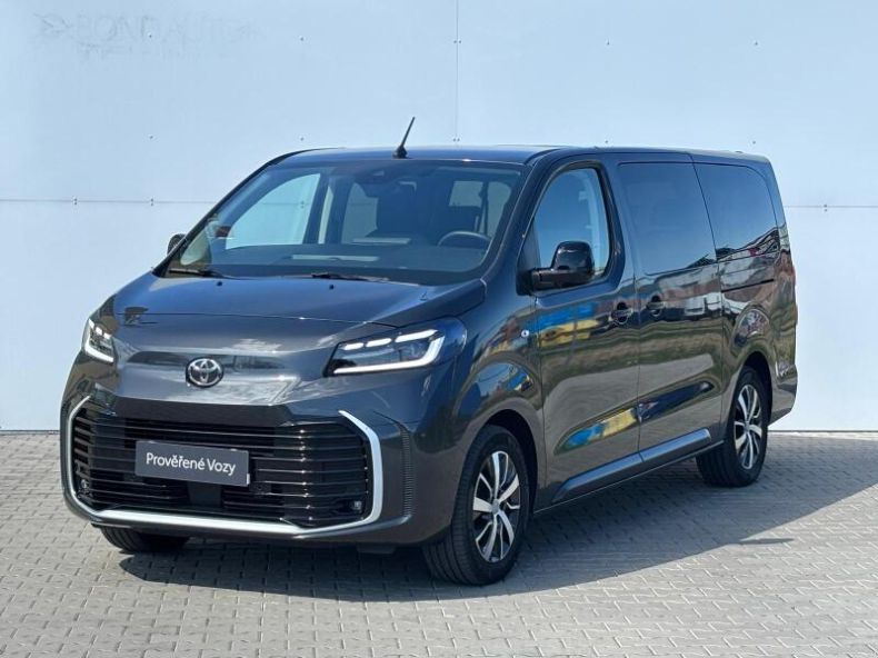 Toyota ProAce - hlavní foto