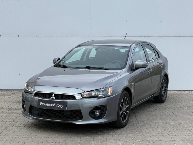 Mitsubishi Lancer - hlavní foto