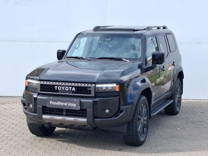 Toyota Land Cruiser - hlavní foto