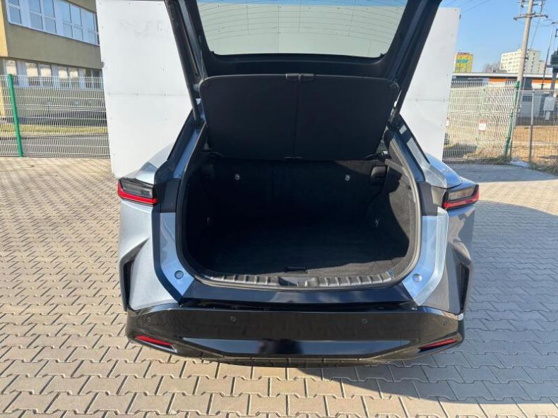 Lexus RZ 450e - hlavní fotka