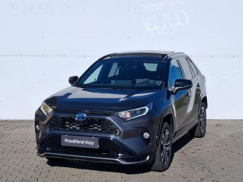 Toyota RAV 4 - hlavní foto