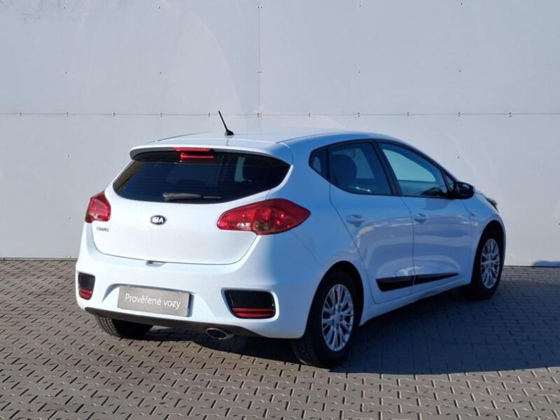 Kia Cee'd - hlavní fotka