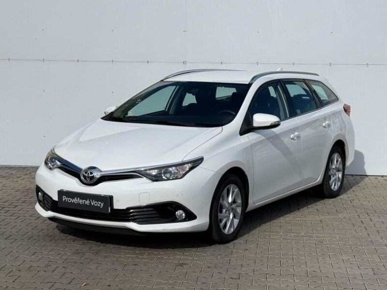 Toyota Auris - hlavní fotka inzerátu