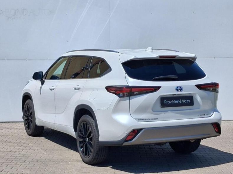 Toyota Highlander - hlavní fotka