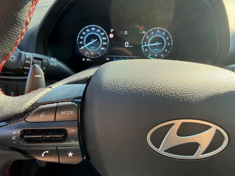 Hyundai i30 - hlavní fotka