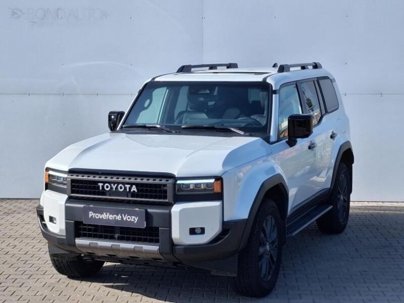 Toyota Land Cruiser - hlavní foto