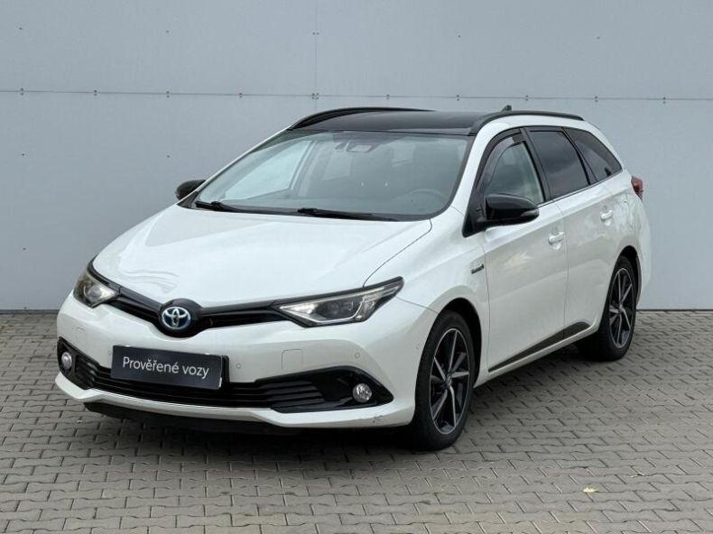 Toyota Auris - hlavní foto