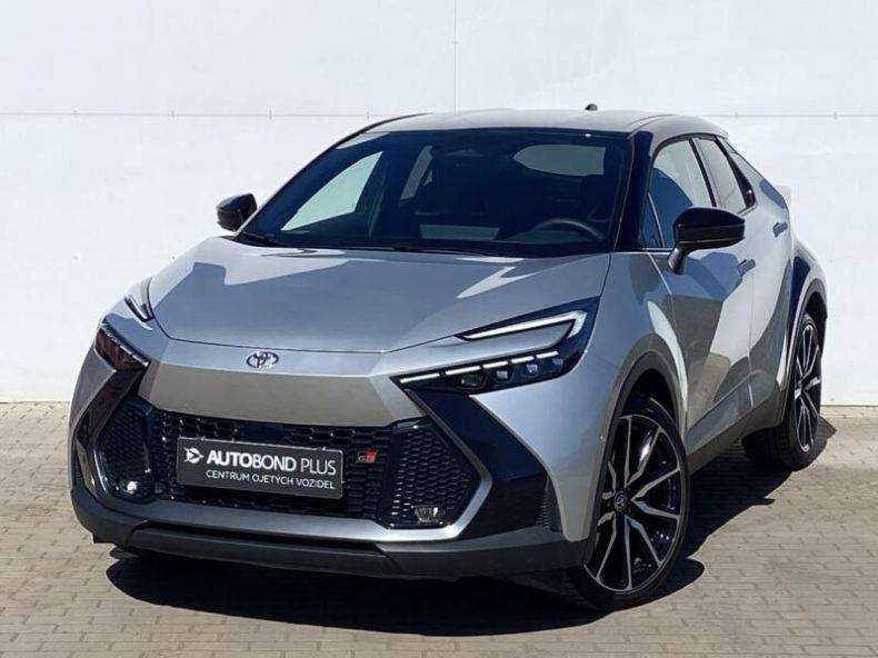 Toyota C-HR - hlavní foto