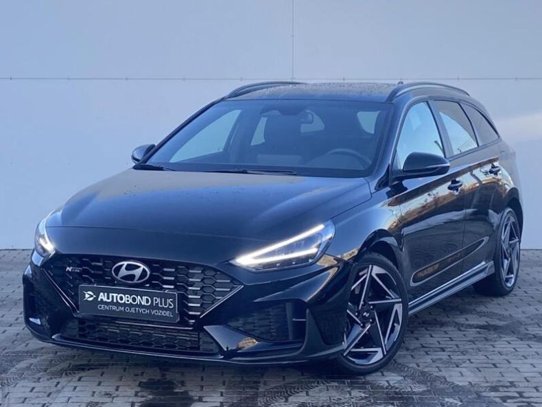 Hyundai i30 - hlavní foto