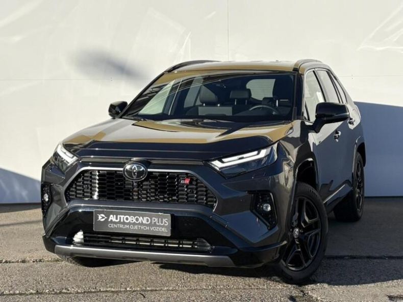 Toyota RAV 4 - hlavní foto