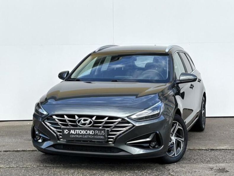 Hyundai i30 - hlavní foto