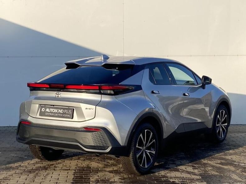 Toyota C-HR - hlavní fotka