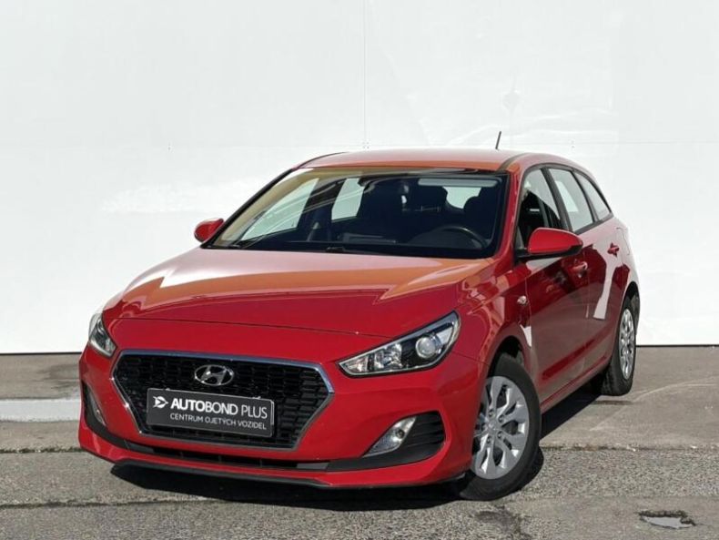 Hyundai i30 - hlavní foto