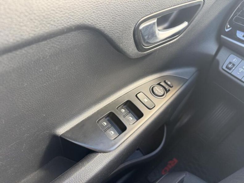 Kia Rio - hlavní fotka