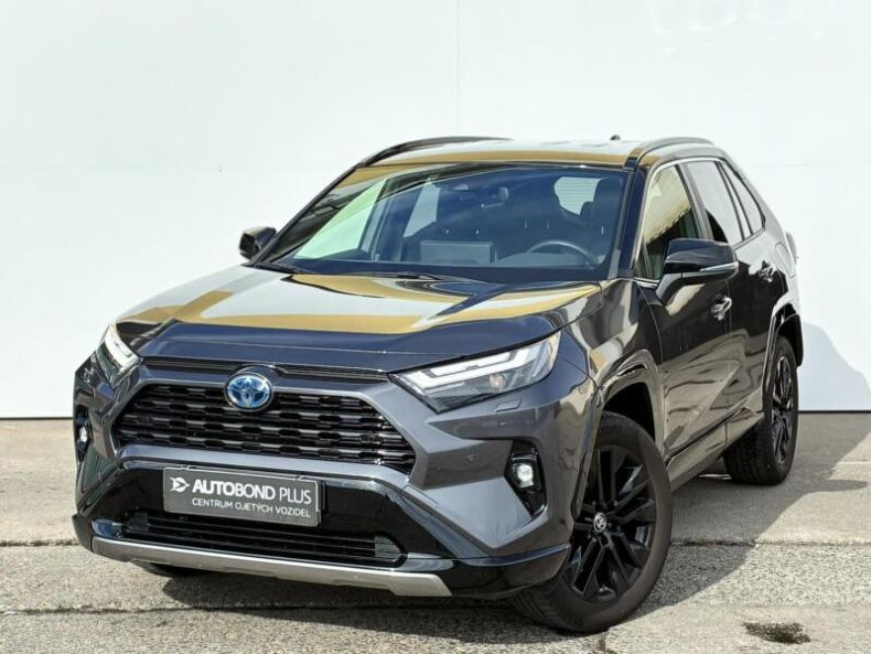 Toyota RAV 4 - hlavní fotka inzerátu