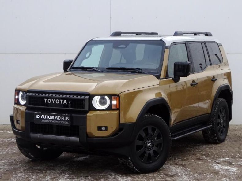 Toyota Land Cruiser - hlavní foto