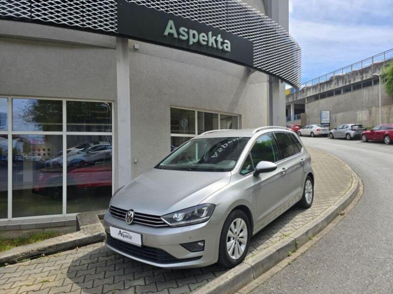 Volkswagen Golf - hlavní fotka inzerátu