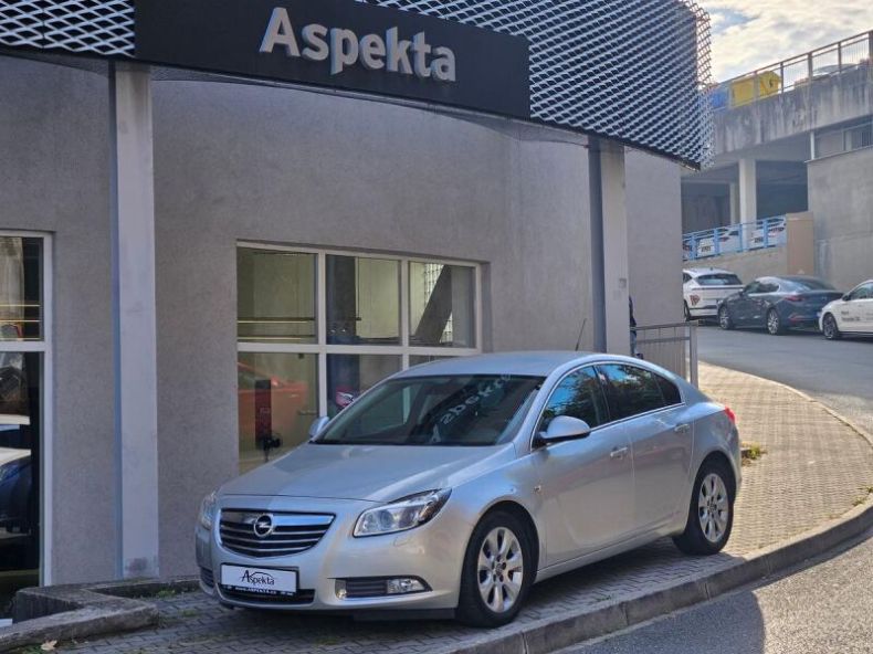 Opel Insignia - hlavní foto