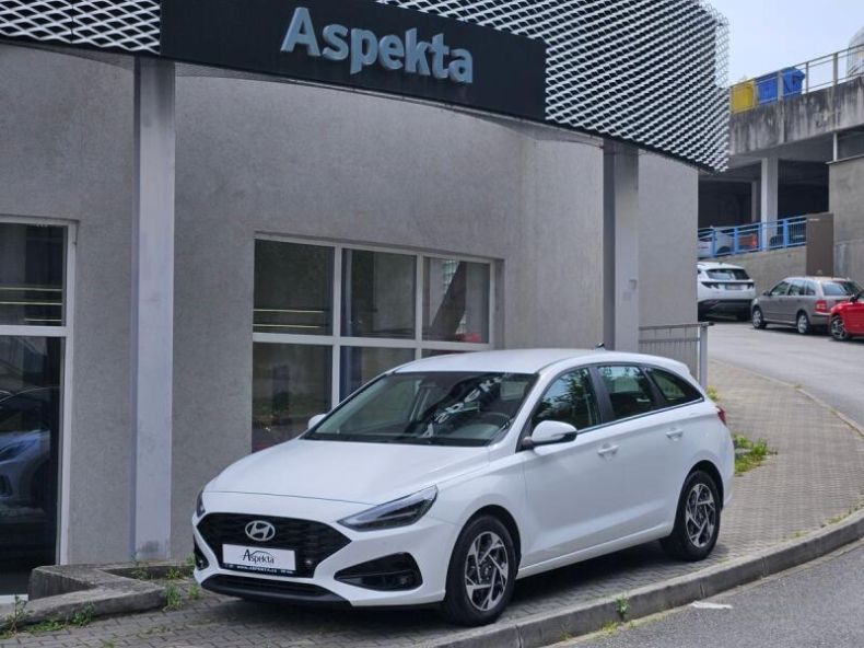 Hyundai i30 - hlavní foto