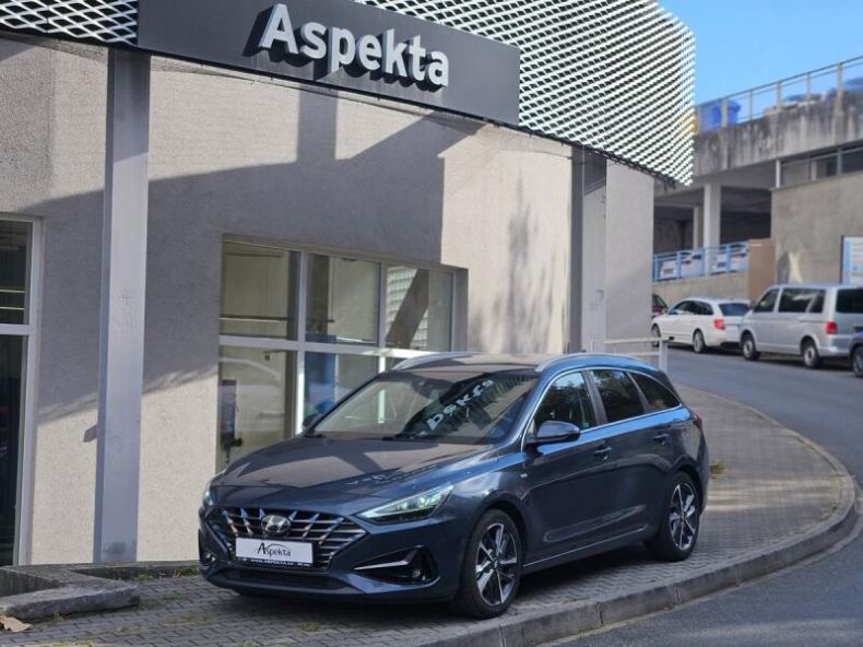 Hyundai i30 - hlavní fotka inzerátu