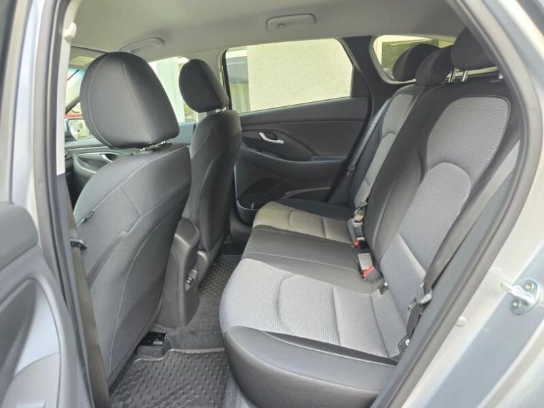 Hyundai i30 - hlavní fotka