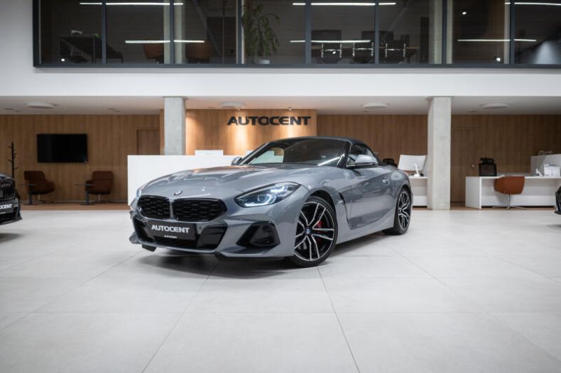 BMW Z4 - hlavní foto
