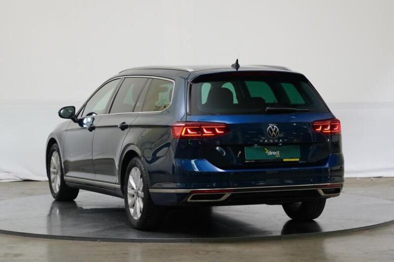 Volkswagen Passat - hlavní fotka