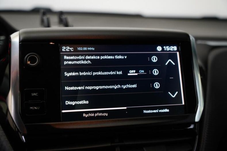 Peugeot 2008 - hlavní fotka