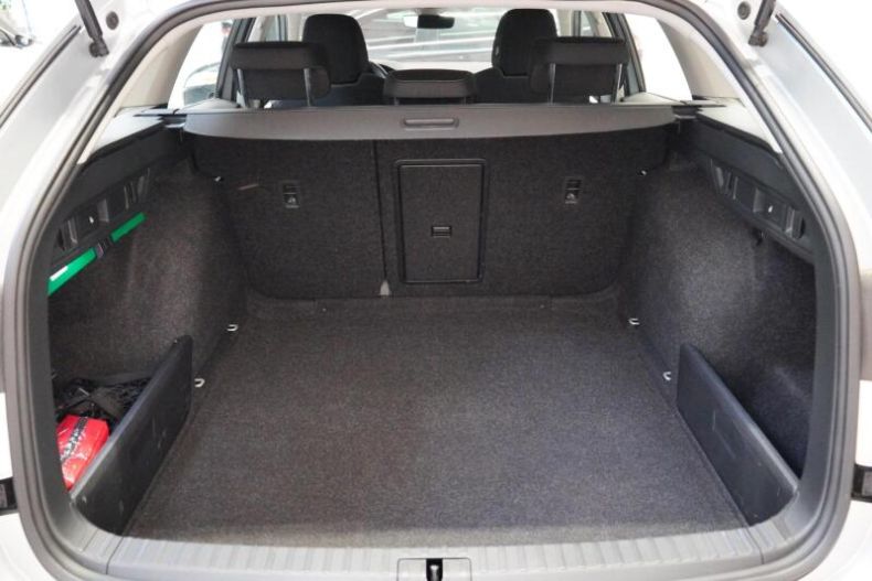 Škoda Octavia - hlavní fotka