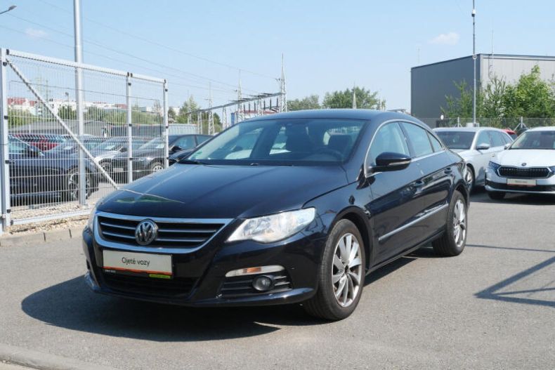 Volkswagen Passat - hlavní foto
