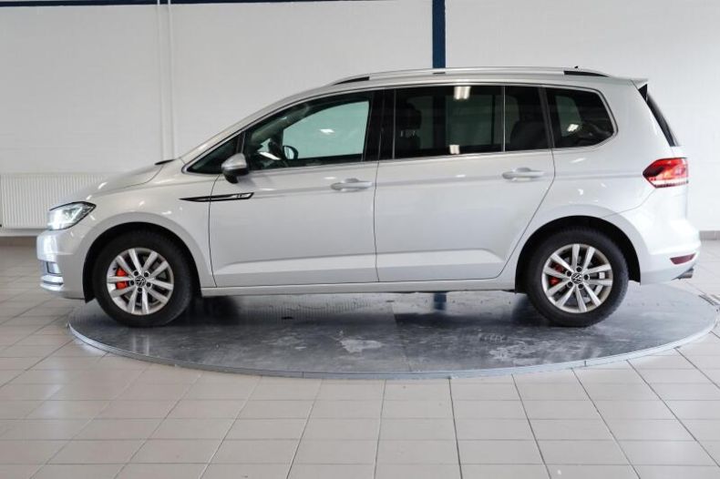 Volkswagen Touran - hlavní foto