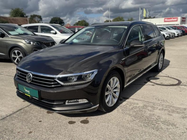 Volkswagen Passat - hlavní foto