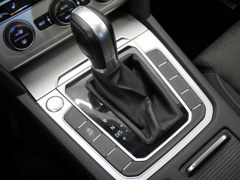 Volkswagen Passat - hlavní foto