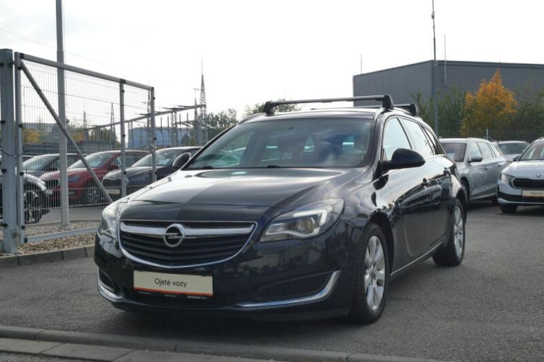Opel Insignia - hlavní foto