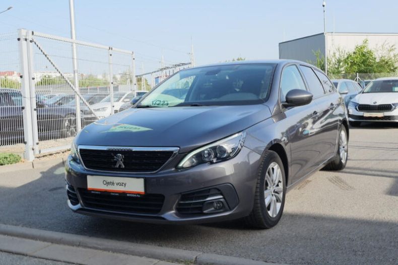 Peugeot 308 - hlavní foto