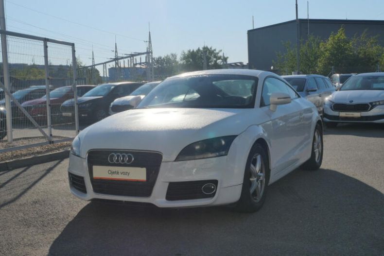Audi TT - hlavní foto
